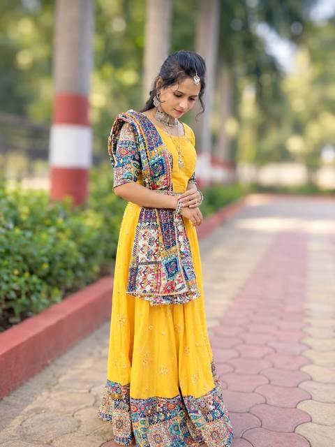 Yellow ghagra — Navratri ghagra-choli on rent, Sarah Fashion Studio, Loni Kalbhor, Pune